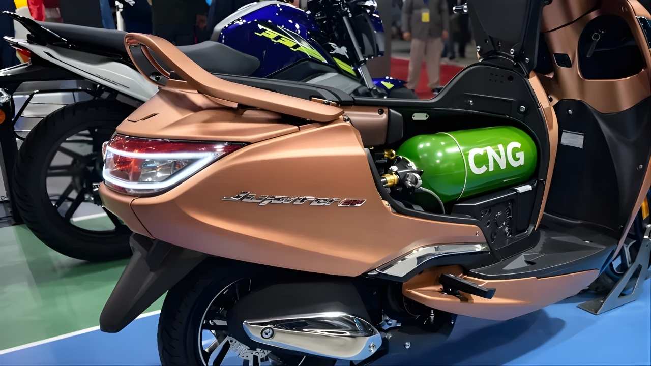 TVS Jupiter CNG 2026 Launch Dual Fuel Scooter With 80KmKg Mileage Target